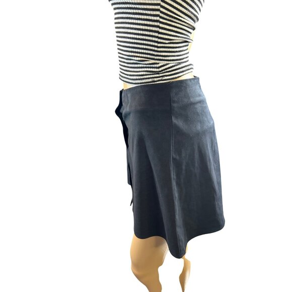 KENDALL + KYLIE Microsuede Button Front Mini-Skirt in Faded Black Size Small‎ - Picture 5 of 6